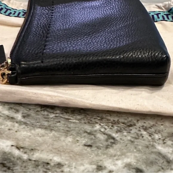 Tory Burch Womens Leather Logo Embellished Flat Small Crossbody Handbag Black - Picture 9 of 12